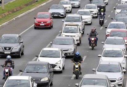  30/10/2025 Crédito: Marcelo Ferreira/CB/D.A Press. Brasil. Brasília - DF - Aumento de sinistros de trânsito fatais envolvendo motociclista em 2025.   -  (crédito:  Marcelo Ferreira/CB/D.A Press) - 30/10/2025 Crédito: Marcelo Ferreira/CB/D.A Press. Brasil. Brasília - DF - Aumento de sinistros de trânsito fatais envolvendo motociclista em 2025.   -  (crédito:  Marcelo Ferreira/CB/D.A Press)