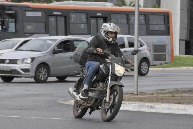 2025 registrou aumento considerável de morte de motociclistas no trânsito do DF
- (crédito: Marcelo Ferreira/CB/D.A Press) 2025 registrou aumento considerável de morte de motociclistas no trânsito do DF
- (crédito: Marcelo Ferreira/CB/D.A Press)