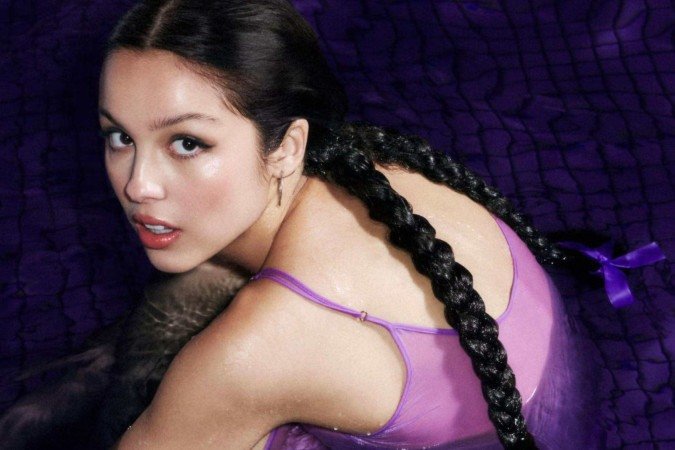 Olivia Rodrigo retorna aos estúdios e revela detalhes do próximo álbum - (crédito: TMJBrazil) Olivia Rodrigo retorna aos estúdios e revela detalhes do próximo álbum - (crédito: TMJBrazil)