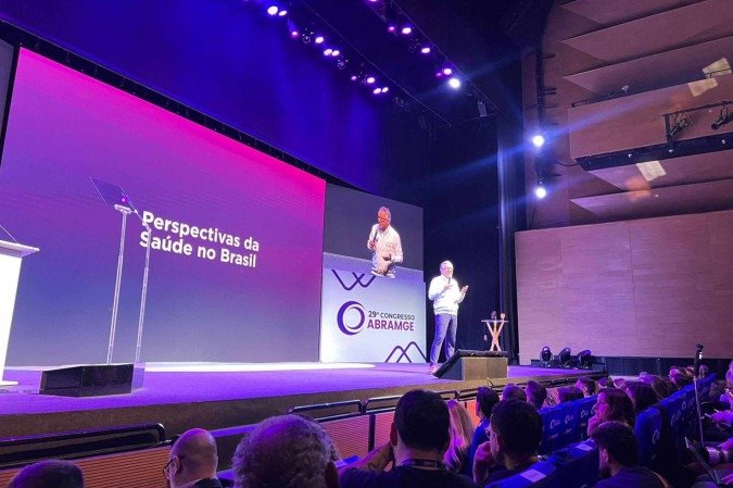 Governo federal pretende construir rede de hospitais inteligentes a partir de 2026