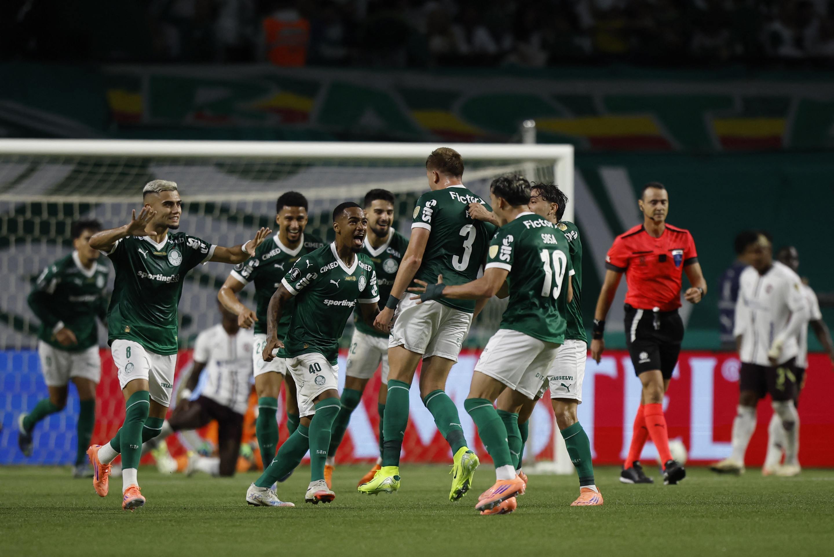 90 minutos são eternidade: a vitória do Palmeiras sobre o LDU