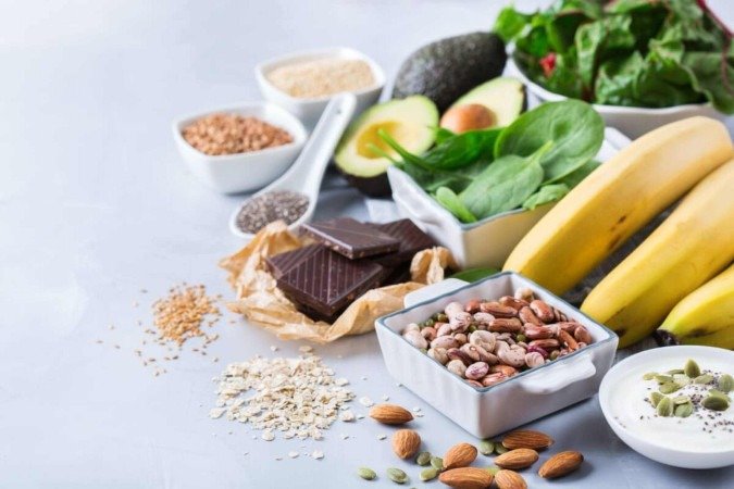 Uma alimentação equilibrada pode reduzir irritabilidade, ansiedade e fadiga (Imagem: Antonina Vlasova | Shutterstock) - (crédito: EdiCase) Uma alimentação equilibrada pode reduzir irritabilidade, ansiedade e fadiga (Imagem: Antonina Vlasova | Shutterstock) - (crédito: EdiCase)