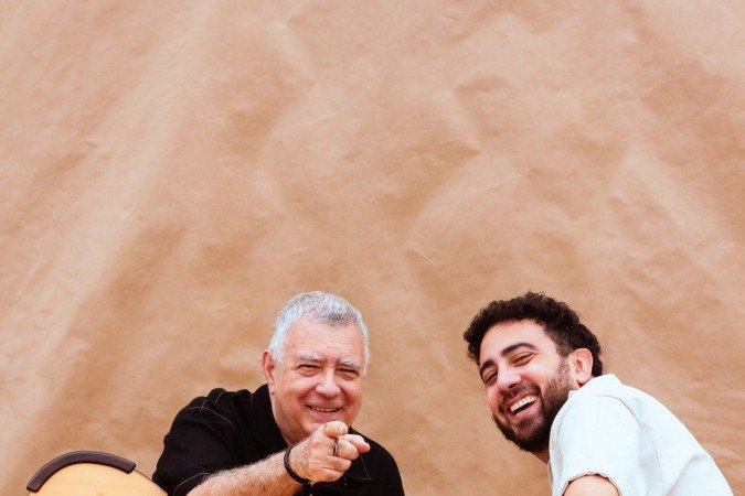 Celso e
Pedro Viáfora apresentam número intimista com canções que resultam de parceria e afeto - (crédito: Fotos: Divulgação) Celso e
Pedro Viáfora apresentam número intimista com canções que resultam de parceria e afeto - (crédito: Fotos: Divulgação)