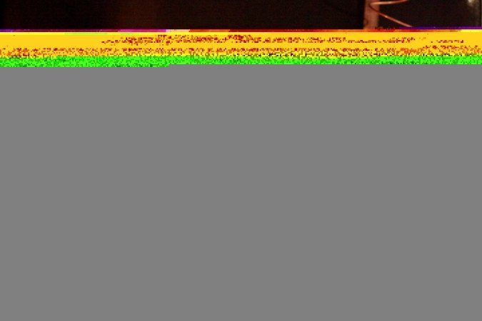 Peça da Pequena Companhia de Teatro mistura Garcia Márquez com crítica social. Velhos caem do céu como canivetes
Com a Pequena Companhia de Teatro. De hoje a domingo, às 19h. Temporada até 30 de novembro, de quinta a domingo, no Centro Cultural Banco do Brasil Brasília (SCES Trecho 02 Lote 22)