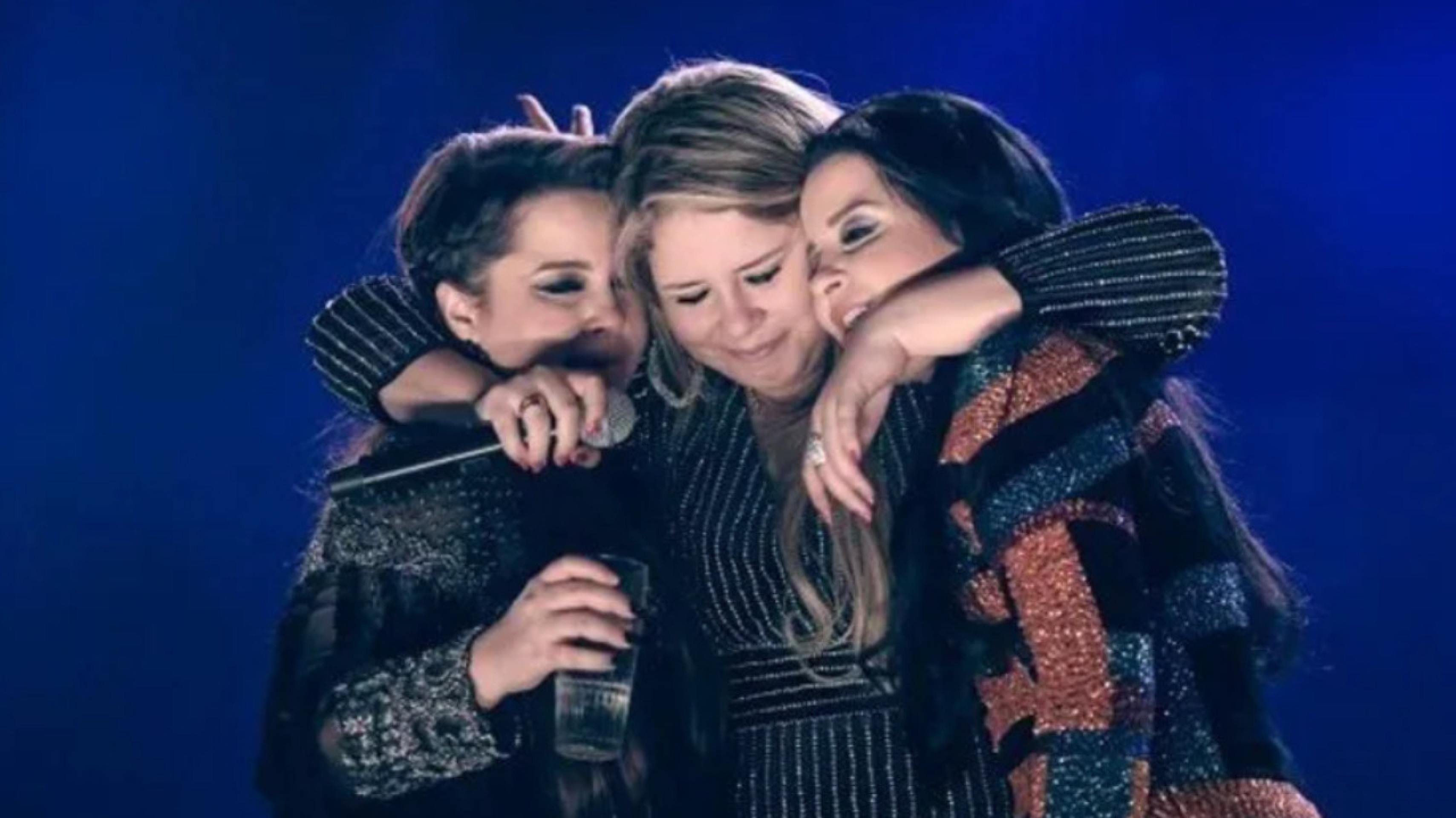 Maiara faz desabafo comovente ao expor saudade Marilia Mendonça em show