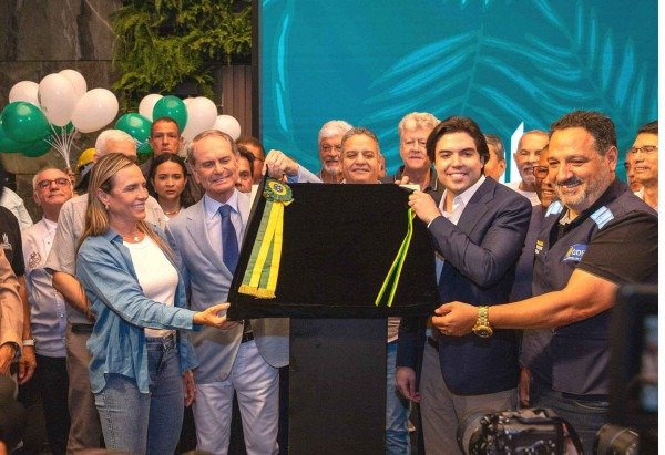 Inauguação do Manhattan Shopping reuniu empresários e autoridades. Centro comercial fica em Águas Claras e custou R$ 400 milhões -  (crédito:  Mariana Campos/CB/D.A Press)