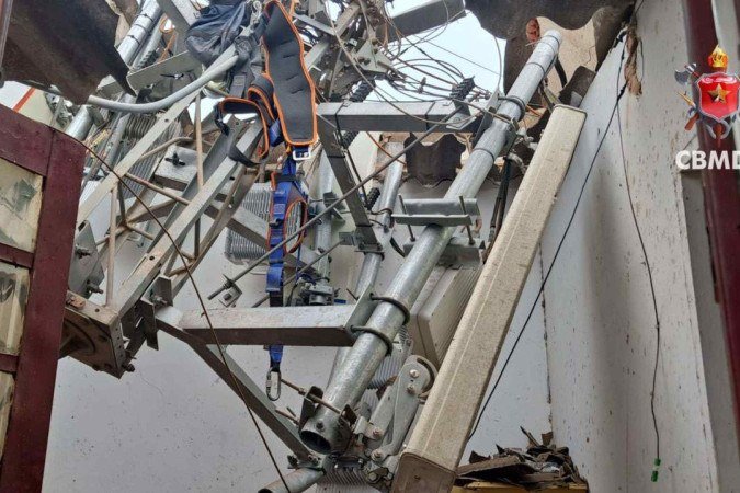 Homem fica ferido após cair de torre de telefonia em Ceilândia