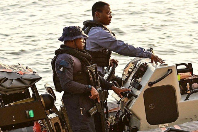 O destróier americano USS Gravely esteve em visita a Trinidad e Tobago -  (crédito: Getty Images)