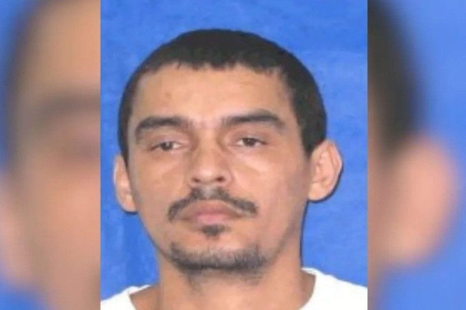 Doca, chefe do Comando Vermelho, segue foragido uma semana após operação