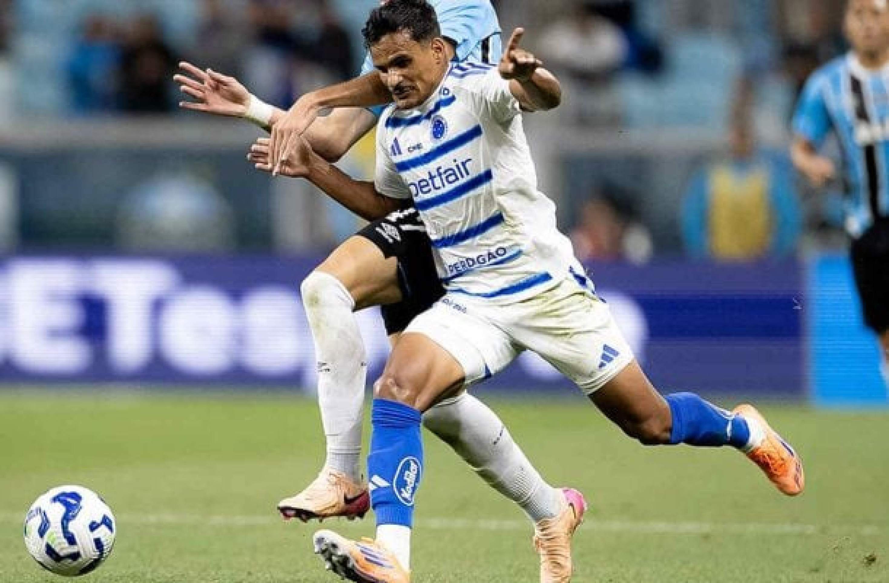 Cruzeiro vence Grêmio por 1x0 e fortalece sua busca pelo título do Brasileirão 2025