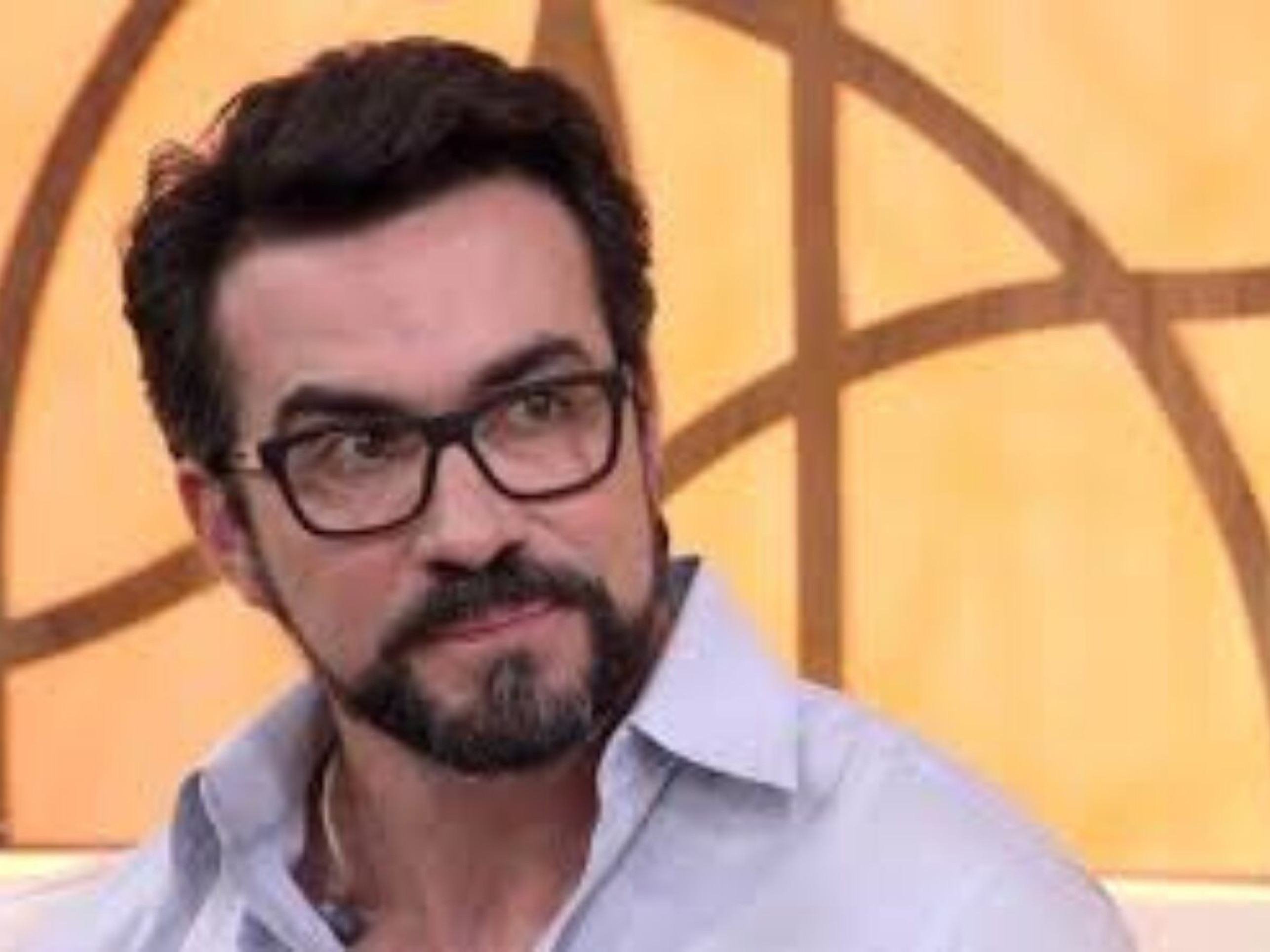 Padre Fábio de Melo desabafa sobre luta contra doença crônica: 'É terrível' -  (crédito: Observatorio dos Famosos)