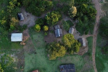 O substitutivo também inclui a obrigação de o poder público coordenar uma política linguística voltada à preservação, valorização e proteção das línguas indígenas - (crédito: Fernando Frazão/Agência Brasil) O substitutivo também inclui a obrigação de o poder público coordenar uma política linguística voltada à preservação, valorização e proteção das línguas indígenas - (crédito: Fernando Frazão/Agência Brasil)