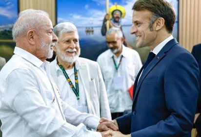 Convencido por Lula, o presidente Emanuel Macron já admite possibilidade de assinatura do acordo com UE -  (crédito: Ricardo Stuckert / PR) -Convencido por Lula, o presidente Emanuel Macron já admite possibilidade de assinatura do acordo com UE -  (crédito: Ricardo Stuckert / PR)