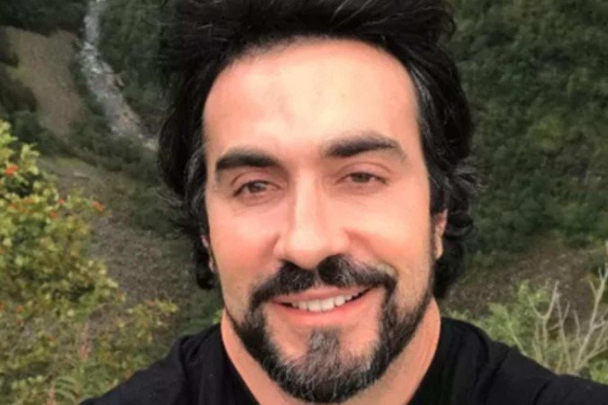 Padre Fábio de Melo expõe doença e faz relato impactante sobre diagnóstico