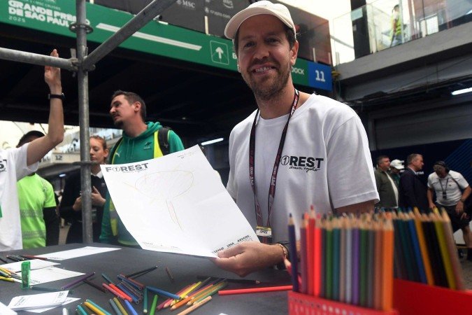Tetracampeão de F1, Vettel busca conscientizar o meio automobilístico - (crédito: Ed Alves CB/DA Press) Tetracampeão de F1, Vettel busca conscientizar o meio automobilístico - (crédito: Ed Alves CB/DA Press)