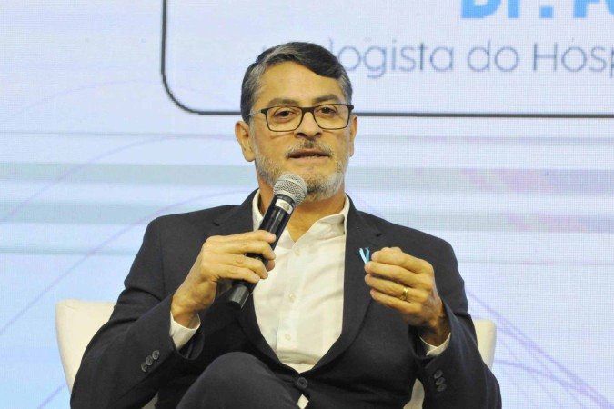 Médico aponta a educação como resposta para o autocuidado masculino