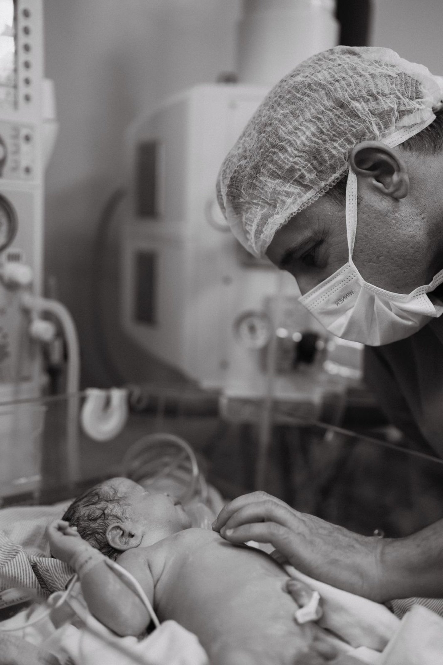 Licença-paternidade, aprovada pela Câmara, reforça vínculo e divide responsabilidades. 