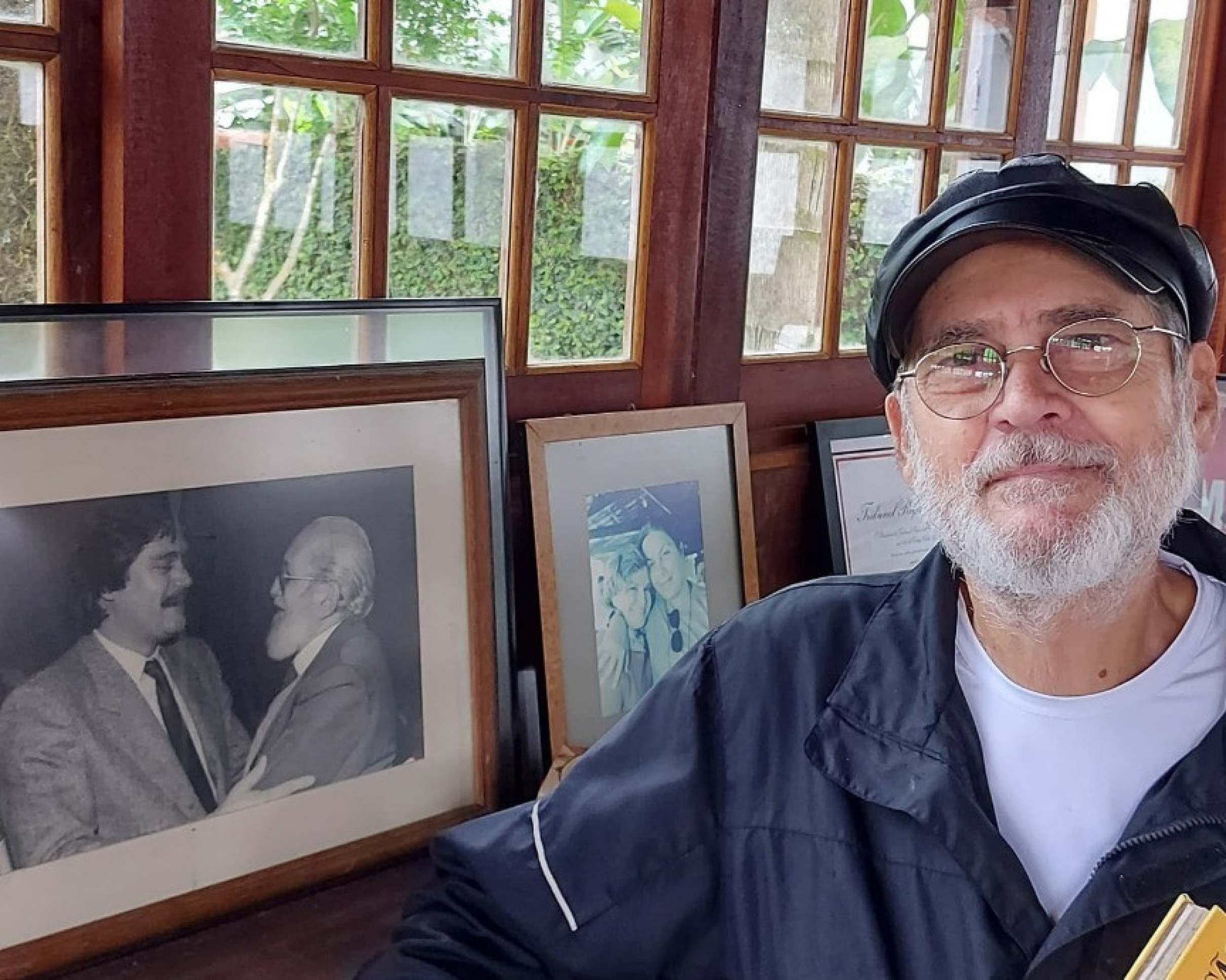 Ex-deputado do PT Paulo Frateschi morre após ser esfaqueado pelo filho