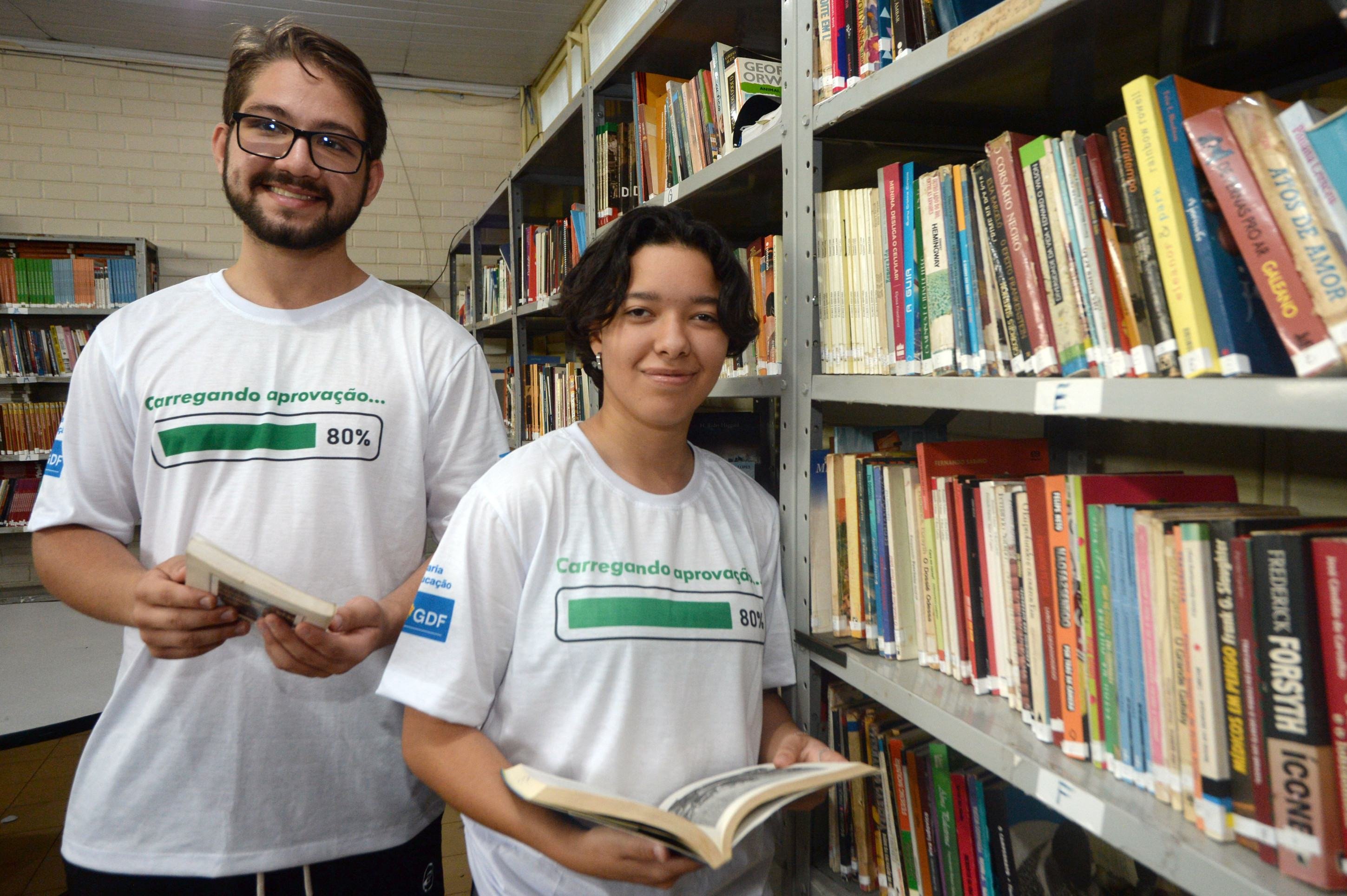  07/11/2025 Crédito: Marcelo Ferreira/CB/D.A Press. Brasil. Brasília - DF -  Enem 2025. Centro de Ensino Médio 09 na Ceilândia. Alunos - Carolina Nolasco e Tales Magri.