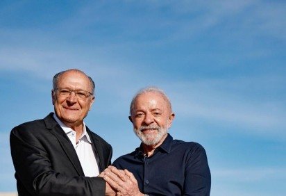 O presidente Lula parabenizou o vice-presidente Geraldo Alckmin pelo seu aniversário de 73 anos -  (crédito: Ricardo Stuckert) -O presidente Lula parabenizou o vice-presidente Geraldo Alckmin pelo seu aniversário de 73 anos -  (crédito: Ricardo Stuckert)