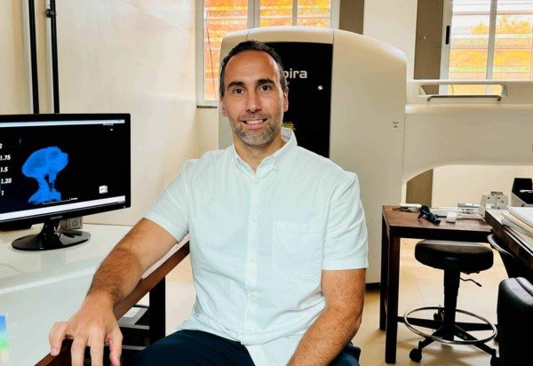 Victor Carlos Mello Da Silva