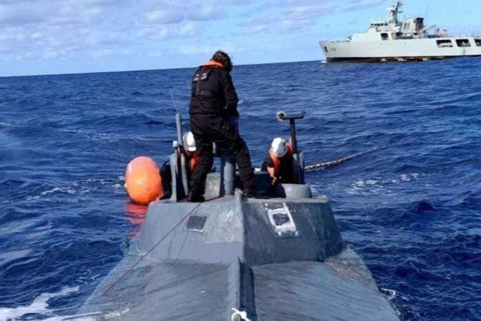 Narcossubmarinos e narcolanchas: como embarcações são usadas para tráfico de drogas para a Europa