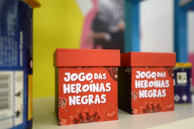  Em jogo cooperativo, presentes cocriam uma narrativa