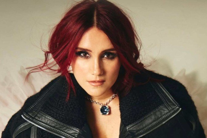 Dulce María transforma dor em força e anuncia novo single “G.R.A.C.I.A.S” -  (crédito: TMJBrazil)
