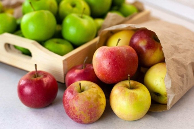 Cada tipo de maçã pode ser apreciado de uma maneira (Imagem: Alex Desanshe | Shutterstock) - (crédito: EdiCase) Cada tipo de maçã pode ser apreciado de uma maneira (Imagem: Alex Desanshe | Shutterstock) - (crédito: EdiCase)