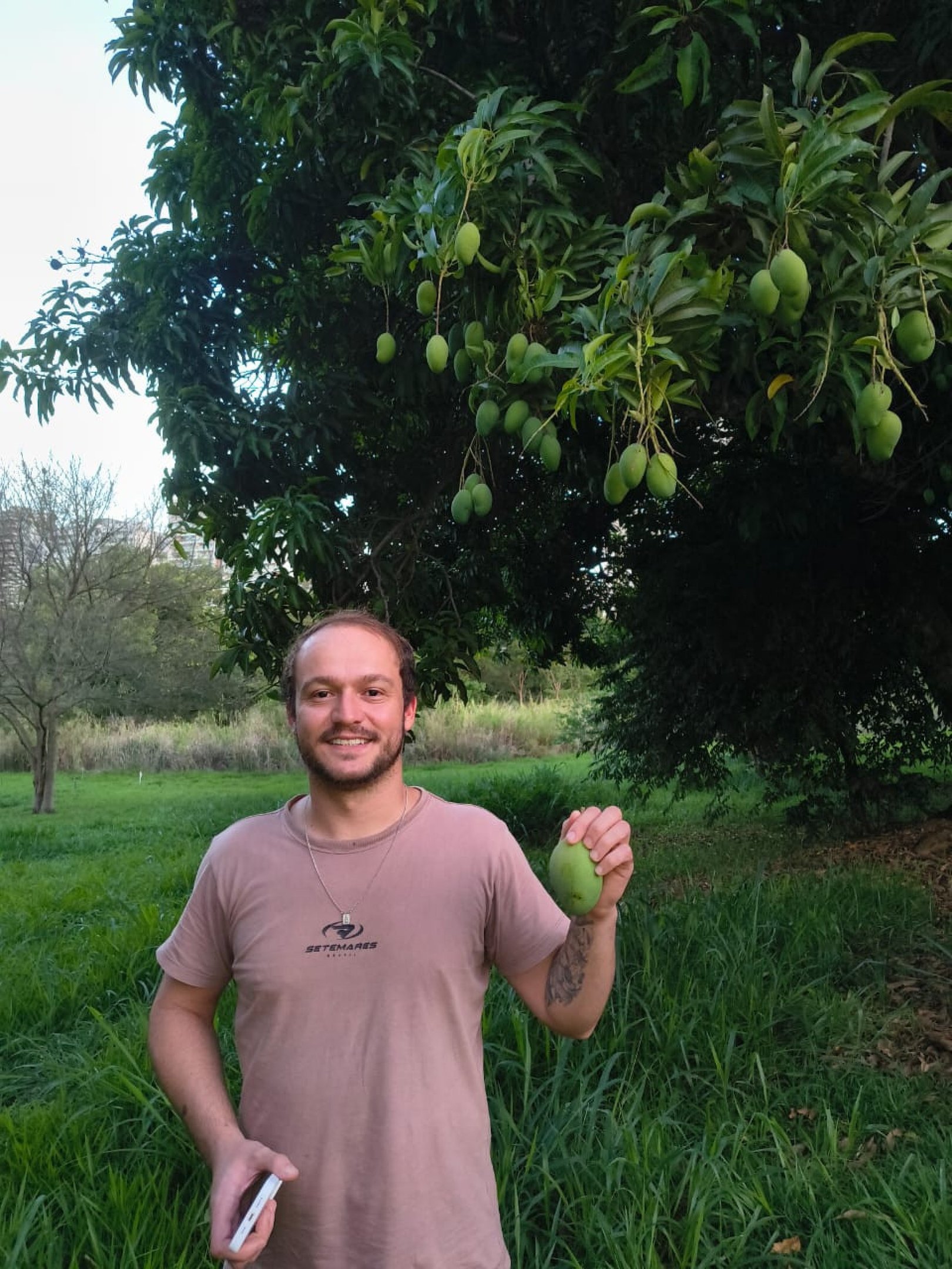 "100% natural, que Deus deu", diz Alvimar Brito