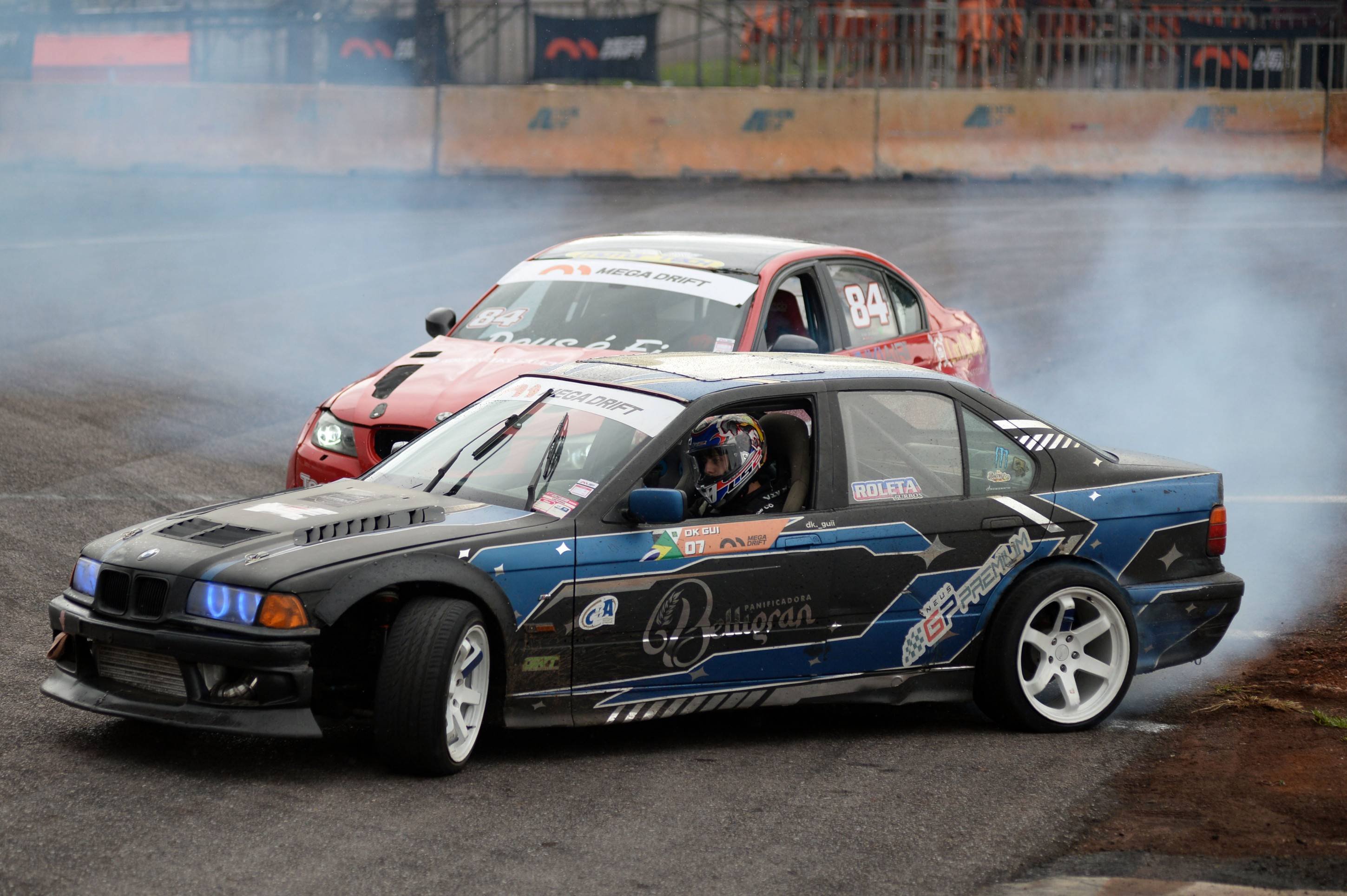 O campeonato Mega Drift Brasil segue neste domindo (9/11), no Parque da Cidade