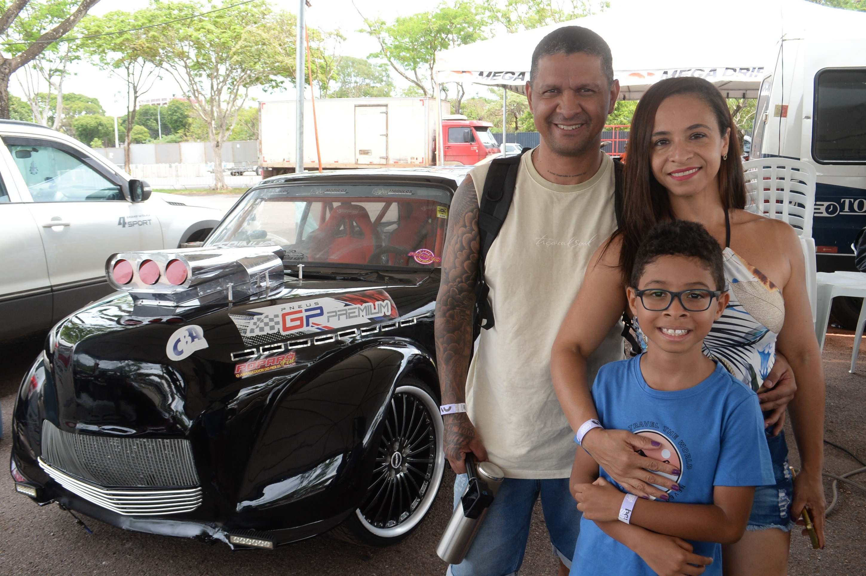 08/11/2025 Crédito: Marcelo Ferreira/CB/D.A Press. Brasil. Brasília - DF - Parque da Cidade, Campeonato Mega Drift Brasil. Ailton Alves, Matheus dos Santos e Renata dos Santos. 08/11/2025 Crédito: Marcelo Ferreira/CB/D.A Press. Brasil. Brasília - DF - Parque da Cidade, Campeonato Mega Drift Brasil. Ailton Alves, Matheus dos Santos e Renata dos Santos.