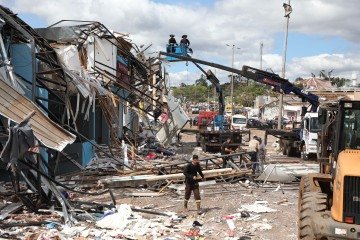 Governo decreta estado de calamidade para acelerar socorro - (crédito: AFP) Governo decreta estado de calamidade para acelerar socorro - (crédito: AFP)