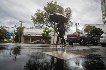Minas: meteorologia põe 90% do estado em alerta para tempestades e granizo - Leandro Couri/EM/D.A.Press