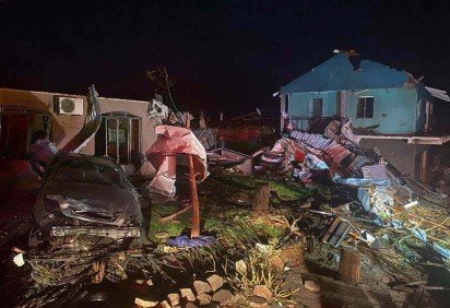 Tornado destrói cerca de 80% de cidade e deixa 5 mortos no Paraná; o que se sabe -  (crédito: BBC Geral) -Tornado destrói cerca de 80% de cidade e deixa 5 mortos no Paraná; o que se sabe -  (crédito: BBC Geral)