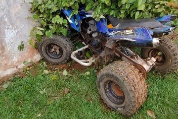 Homem fica ferido após bater com quadriciclo contra parede - (crédito: CBMDF/Divulgação) Homem fica ferido após bater com quadriciclo contra parede - (crédito: CBMDF/Divulgação)