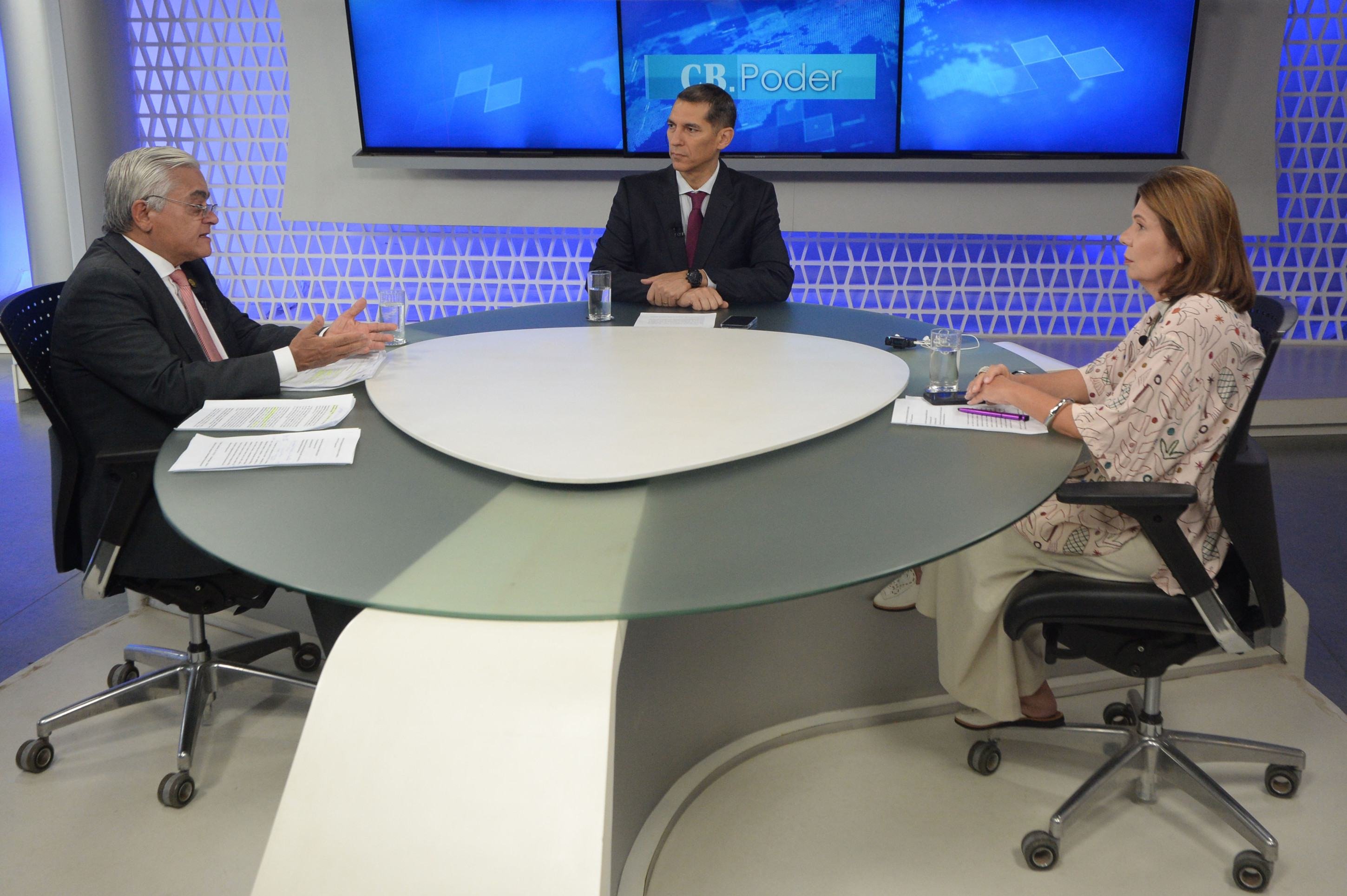 Feminicidas serão julgados este mês, afirma vice-presidente do TJDFT