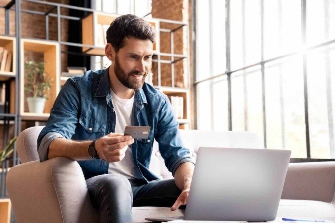 Atitudes simples tornam a compra no período da Black Friday mais segura (Imagem: Stock 4you | Shutterstock) - (crédito: EdiCase) Atitudes simples tornam a compra no período da Black Friday mais segura (Imagem: Stock 4you | Shutterstock) - (crédito: EdiCase)