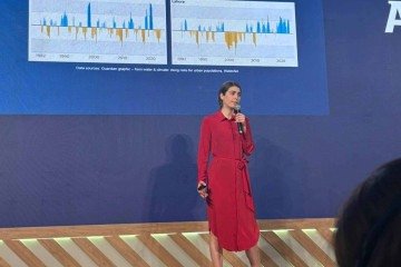 Lena Fuldaer, líder de Sustentabilidade Global e Soluções Resilientes da Allianz, lembrou que, até 2050, 70% das pessoas devem viver nas áreas urbanas - (crédito: Rosana Hessel/CB/D.A Press) Lena Fuldaer, líder de Sustentabilidade Global e Soluções Resilientes da Allianz, lembrou que, até 2050, 70% das pessoas devem viver nas áreas urbanas - (crédito: Rosana Hessel/CB/D.A Press)