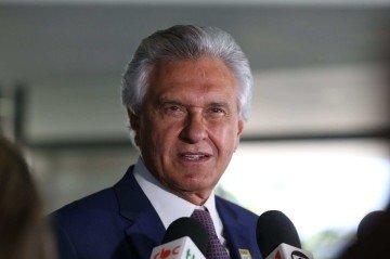 De acordo com o boletim, Ronaldo Caiado, governador do estado de Goiás, permanece em estado de observação - (crédito: José Cruz/Agência Brasil) De acordo com o boletim, Ronaldo Caiado, governador do estado de Goiás, permanece em estado de observação - (crédito: José Cruz/Agência Brasil)