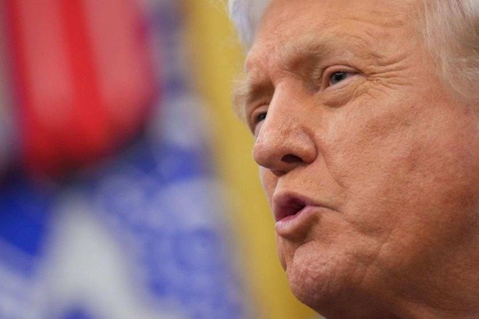 Em carta enviada à BBC, a equipe jurídica de Trump exigiu três medidas: uma 