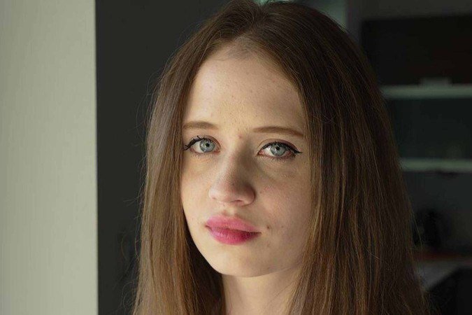 Svitlana, a mãe de Viktoria, conta que foi 'horrível' saber o que o ChatGPT havia falado à sua filha -  (crédito: BBC)