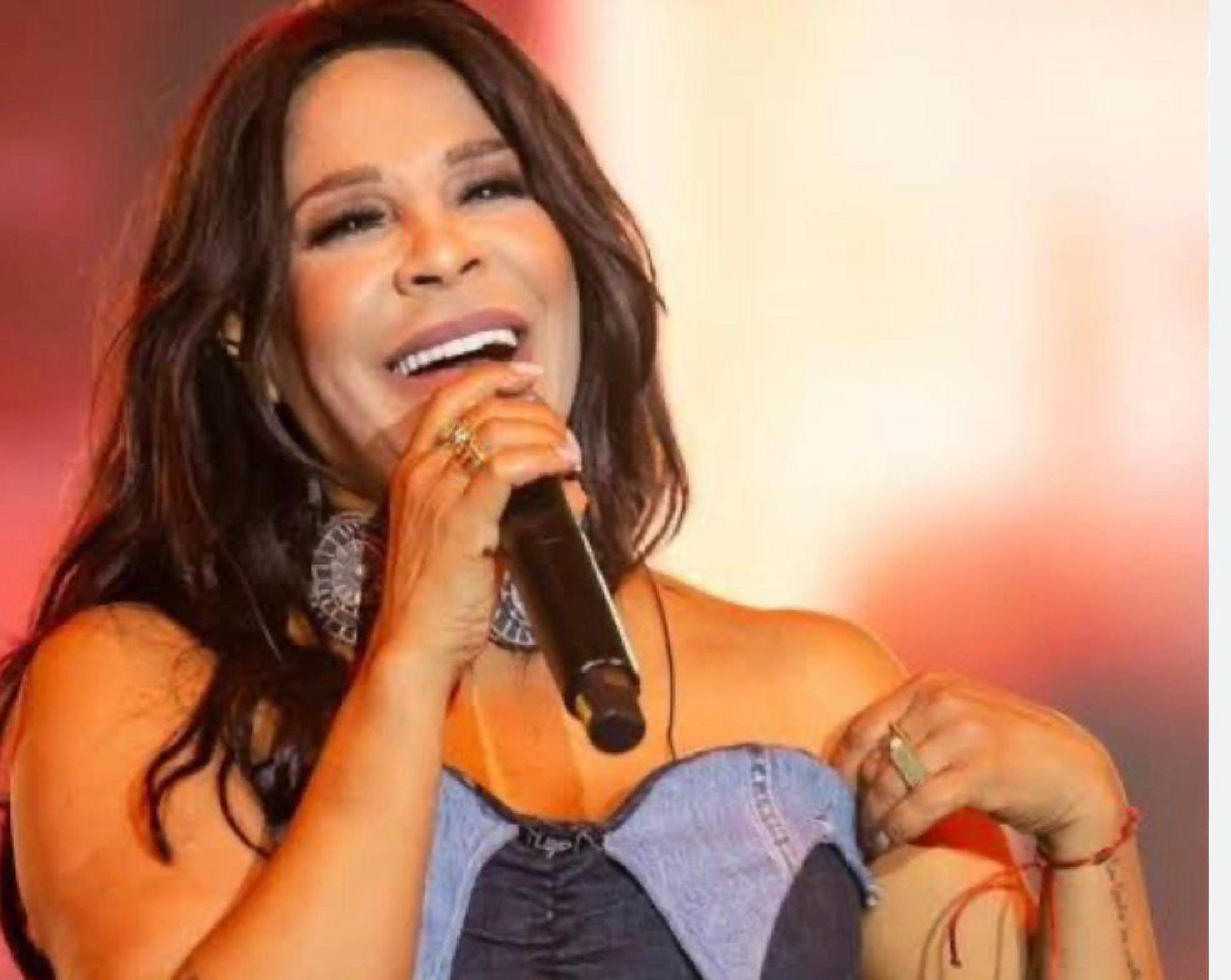 Calcinha Preta e Silvania Aquino