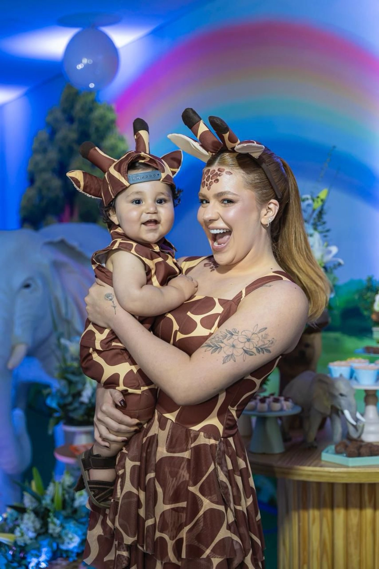 Viih Tube e Eliezer celebram o 1&ordm; anivers&aacute;rio de Ravi com festa &rsquo;Arca de No&eacute;&rsquo;