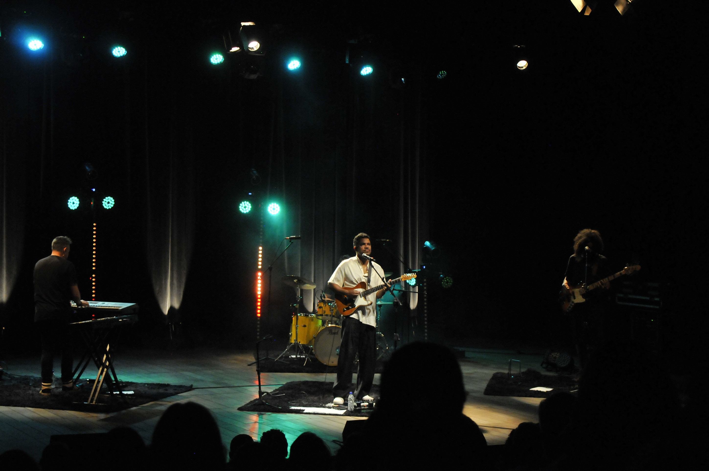  13.11.2025. Guilherme Felix CB/DA Press. show do Alexandre Carlos, do Natiruts, no Sarah