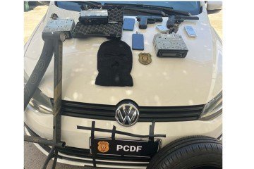 Itens apreendidos pela Polícia Civil - (crédito: PCDF/Divulgação) Itens apreendidos pela Polícia Civil - (crédito: PCDF/Divulgação)