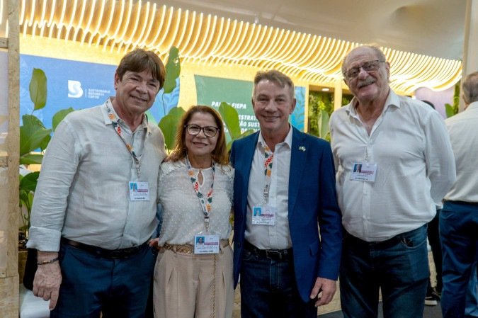 Comitiva na COP30: os presidentes das Federa&ccedil;&otilde;es das Ind&uacute;strias do Estado da Para&iacute;ba (FIEPB), Cassiano Neto, e de Roraima (FIER), Izabel Itikawa, o governador de Roraima, Antonio Denarium, e o presidente da Fibra, Jamal&nbsp;Jorge&nbsp;Bittar