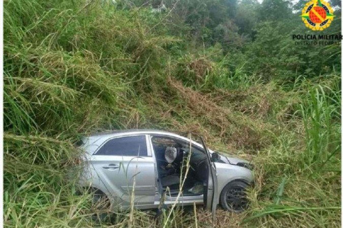 PMDF evita feminicídio e descobre crime após suspeita em ocorrência de trânsito -  (crédito: PMDF/Divulgação)