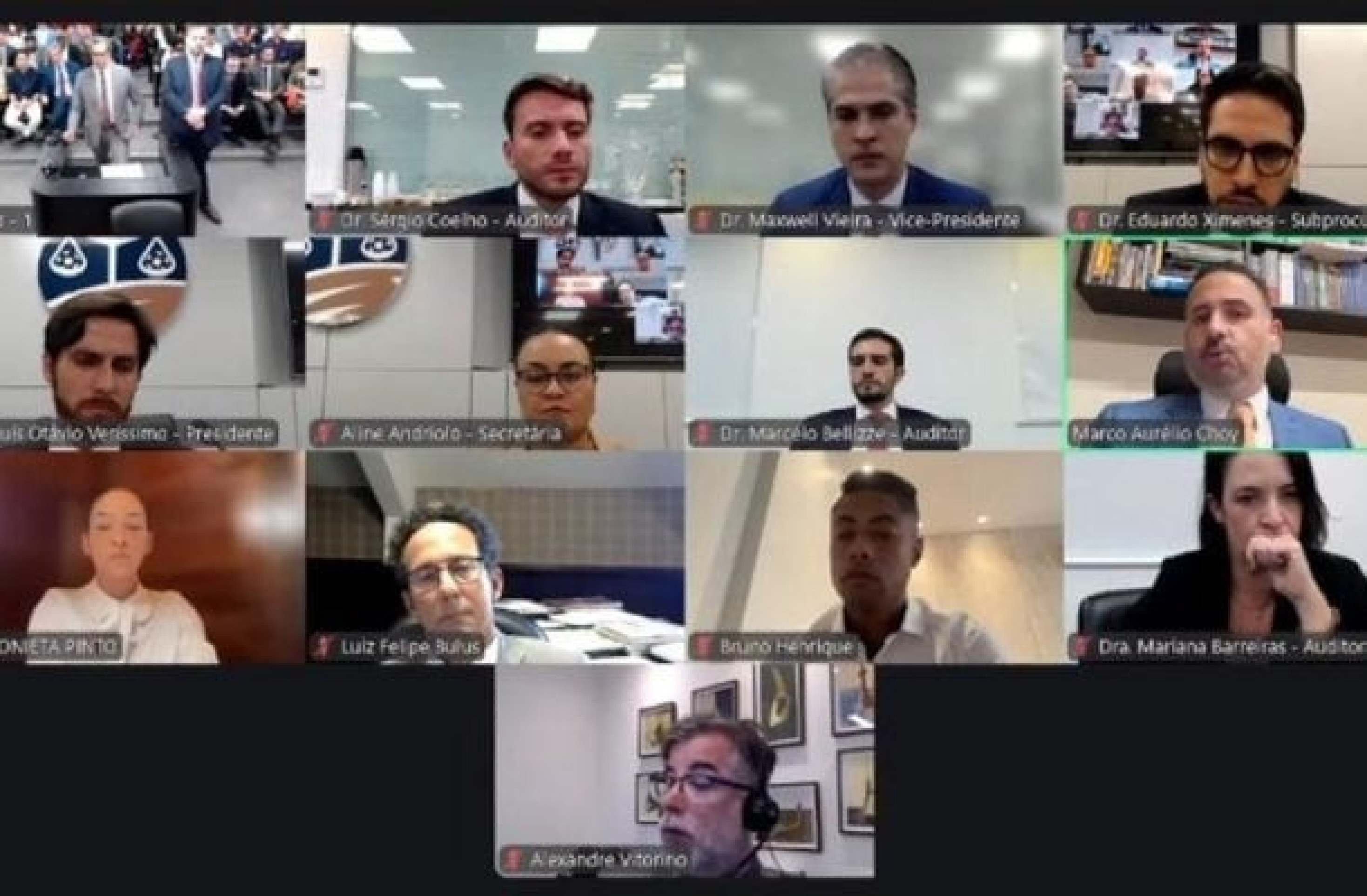 O jogador do Flamengo participou da sesão de forma remota. Foi representado pelo próprio advogado, além de outros representantes do time Rubro-Negro -  (crédito: Foto: Reprodução)