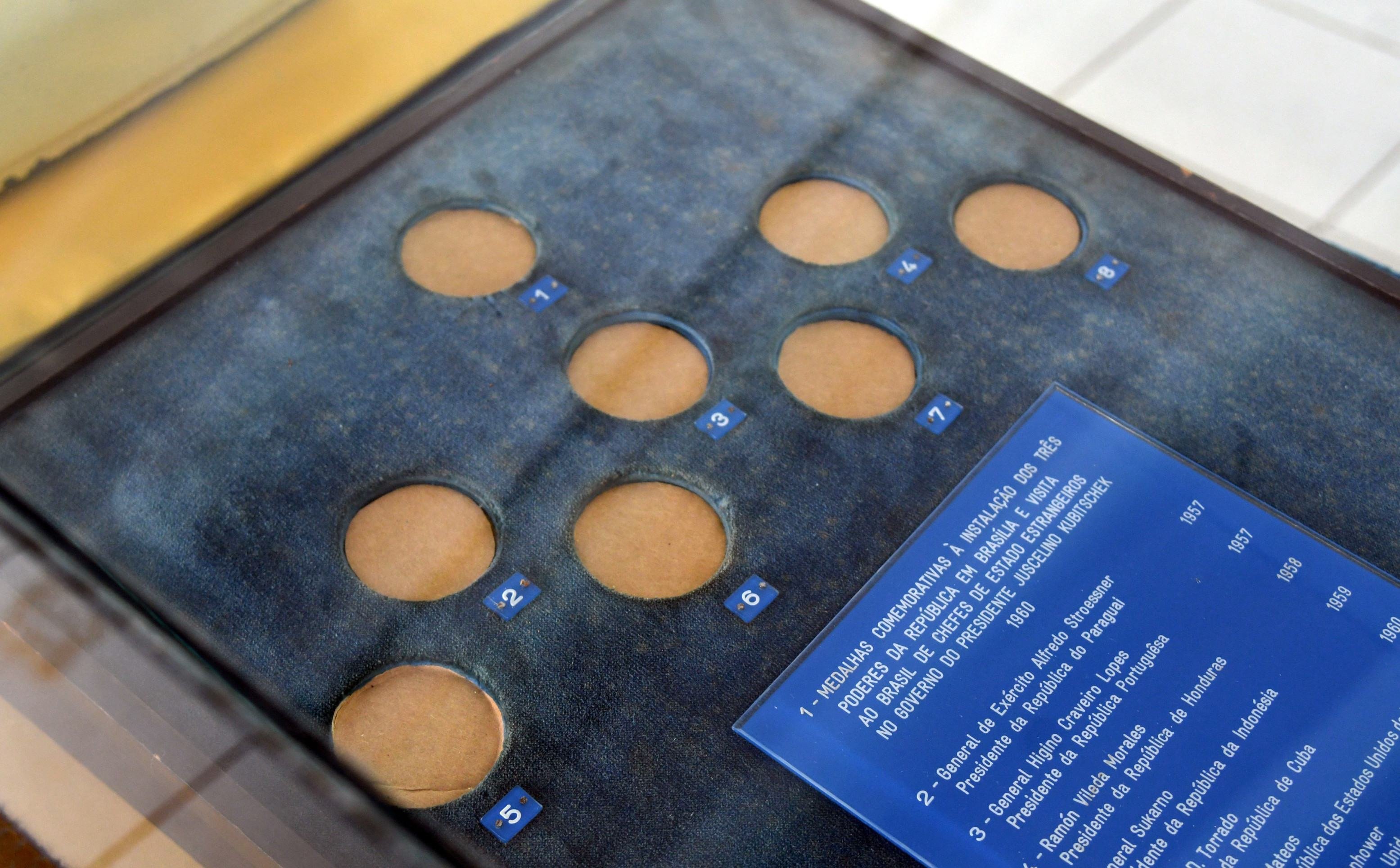  14/11/2025. Cr&eacute;dito: Ed Alves/CB/D.A Press. Brasil.  Brasilia - DF.  Cidades. Ladr&atilde;o invade Instituto Hist&oacute;rico do DF e leva pe&ccedil;as de Kubitschek. Criminoso levou pe&ccedil;as valiosas que pertenceram a personalidades da capital, 